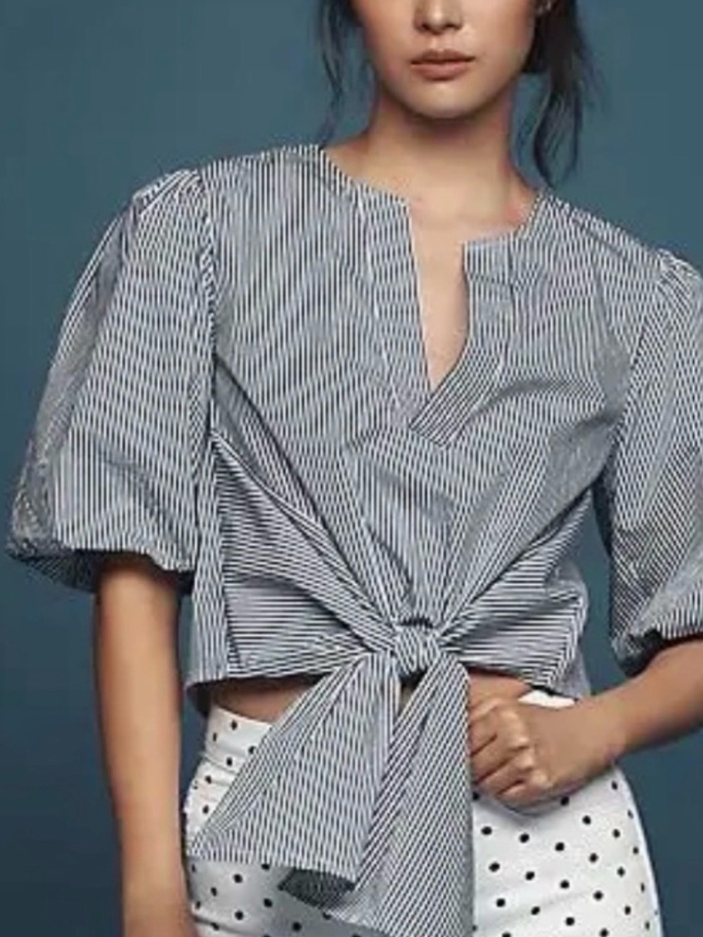 Anthropologie Maeve Blue and White Striped cotton Tie-front Blouse - Small